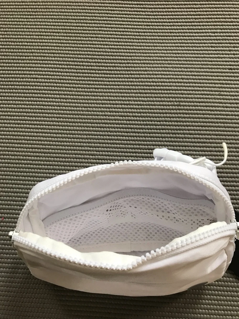 Brand new Fabletics Belt Bag